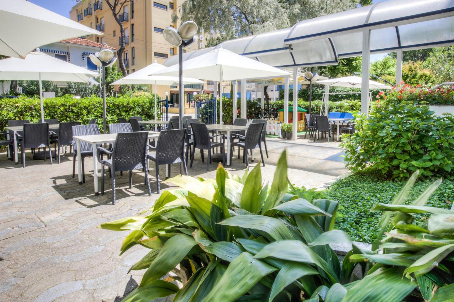 Hotel Taunus - Vista Mare リッチョーネ エクステリア 写真